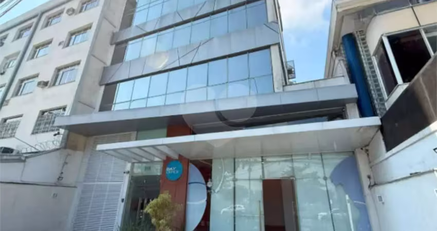 Sala comercial à venda na Avenida Quintino Bocaiúva, São Francisco, Niterói