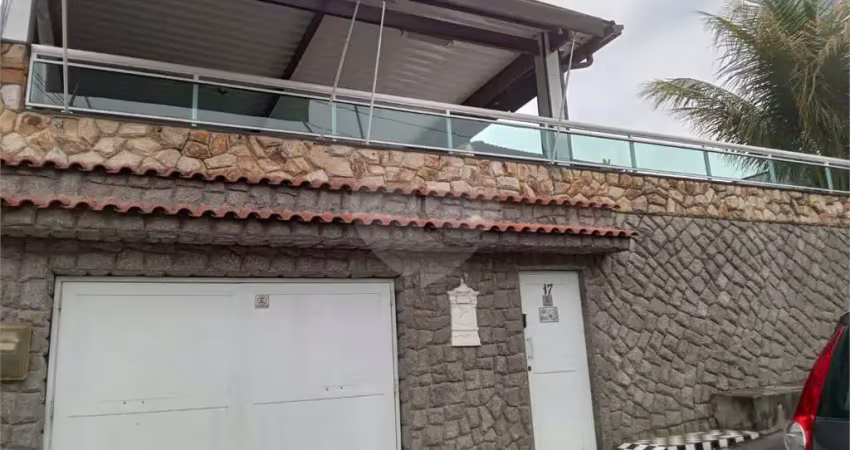 Casa com 3 quartos à venda na Carvalho Leomil, Fonseca, Niterói