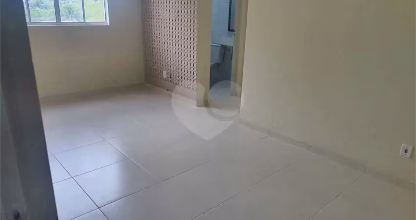 Apartamento com 2 quartos à venda na Dalva Raposo, Tribobó, São Gonçalo