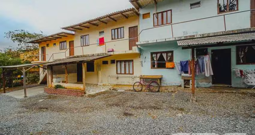 Casa com 3 quartos à venda na Rua Monsenhor Gercino, 104, João Costa, Joinville