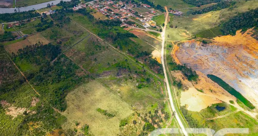 Chácara / sítio com 3 quartos à venda na Estrada Estrada Geral Morro Grande, 22, Barra do Itapocú, Araquari