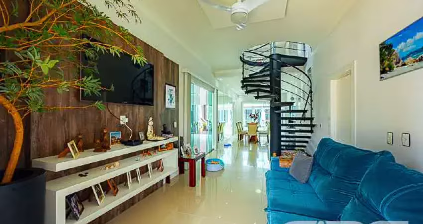 Casa com 4 quartos à venda na Rua Papa João XXIII, 77, Iririú, Joinville
