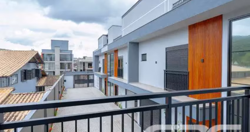 Casa com 3 quartos à venda na Rua Tenente Antônio João, 445, Bom Retiro, Joinville