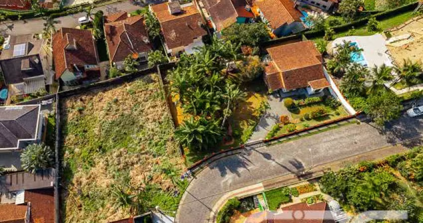 Terreno à venda na Rua Ministro Calógeras, 940, Atiradores, Joinville