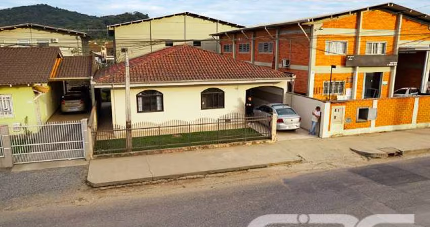 Casa | Joinville | Jardim Sofia