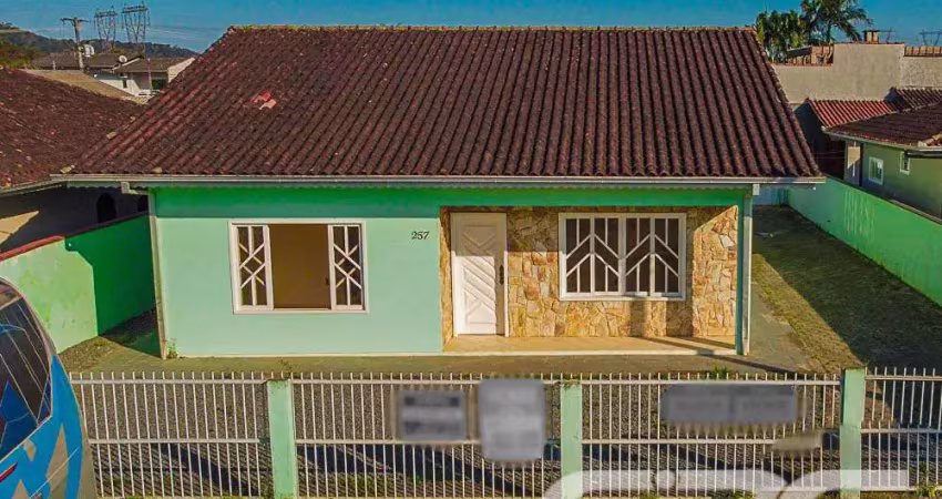 Casa com 3 quartos à venda na Rua Quinze de Novembro, 257, Vila Nova, Joinville