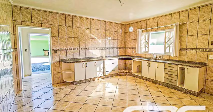 Casa com 3 quartos à venda na Rua Quinze de Novembro, 257, Vila Nova, Joinville