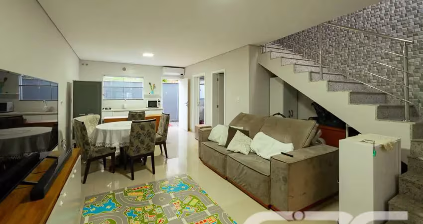 Casa com 2 quartos à venda na Rua Quinze de Novembro, 266, Glória, Joinville