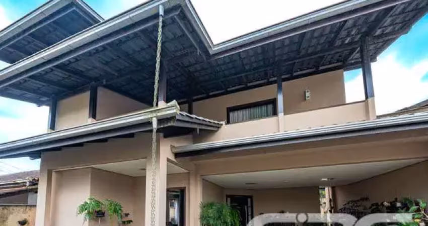 Casa com 3 quartos à venda na Boehmerwaldt, 48, Parque Guarani, Joinville