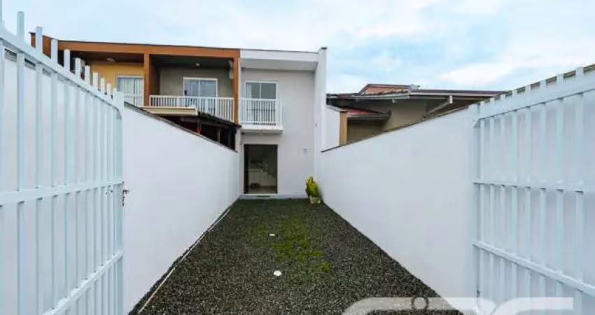 Casa com 2 quartos à venda na Rua Monsenhor Gercino, 161, João Costa, Joinville