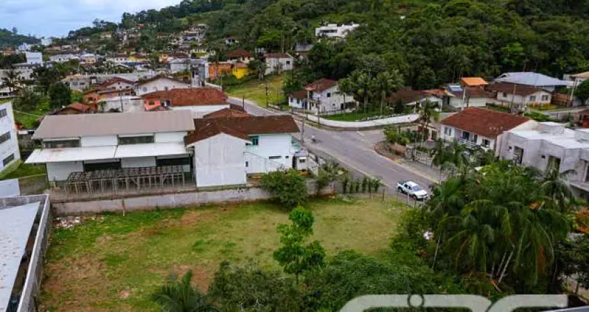 Terreno à venda na Rua Papa João XXIII, 648, Iririú, Joinville