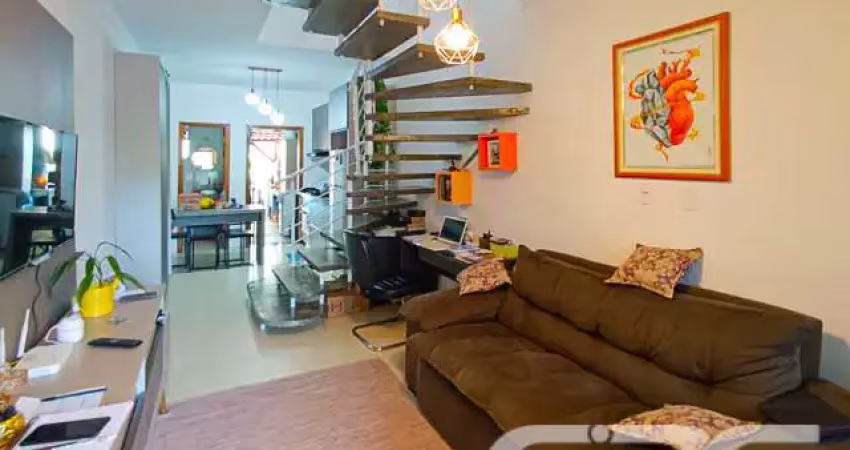 Casa com 2 quartos à venda na Rua Professor Eunaldo Verdi, 252, Jardim Sofia, Joinville