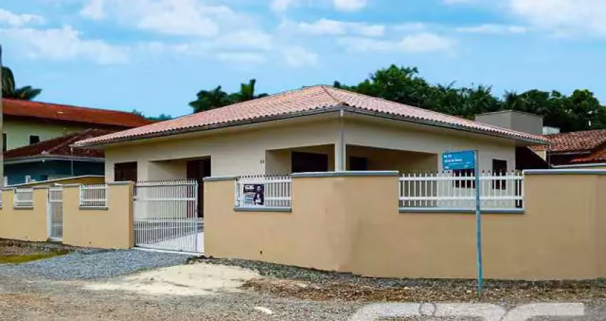 Casa com 3 quartos à venda na Rua Antonio de Oliveira, 4, Avaí, Guaramirim