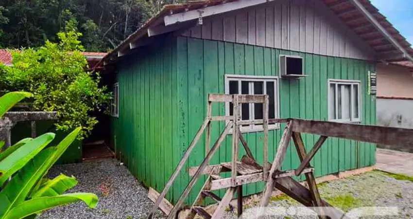 Casa com 2 quartos à venda na Rua Boehmerwald, 216, Boehmerwald, Joinville