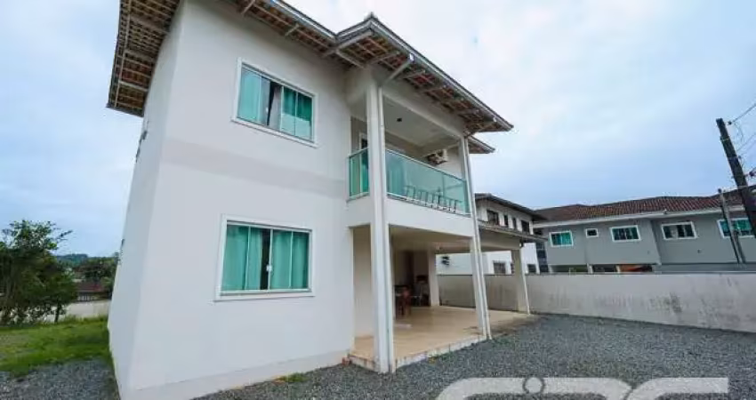Casa com 4 quartos à venda na Rua Tenente Antônio João, Bom Retiro, Joinville