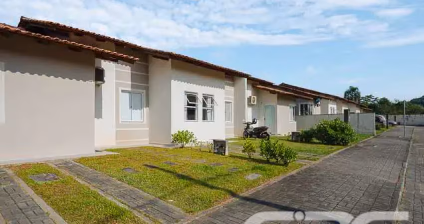 Casa com 2 quartos à venda na Rua das Carpas, 562, Itinga, Araquari
