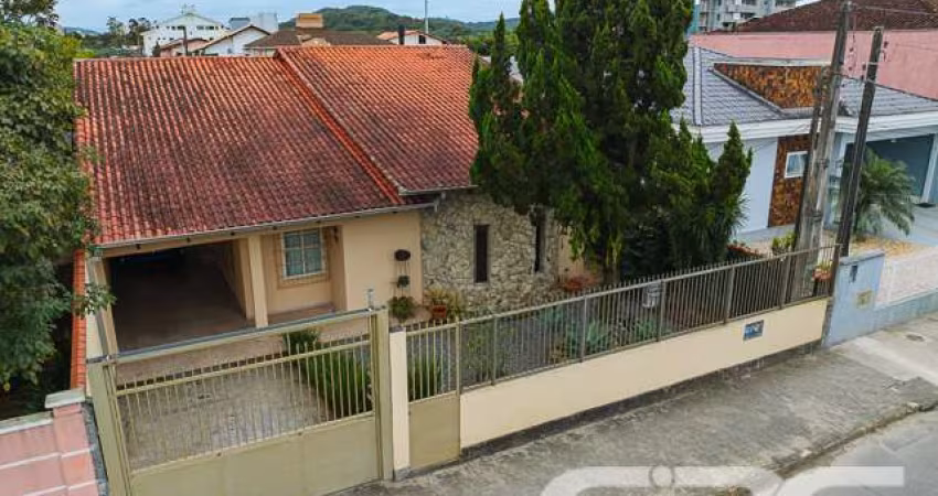 Casa | Joinville | Guanabara | Quartos 3
