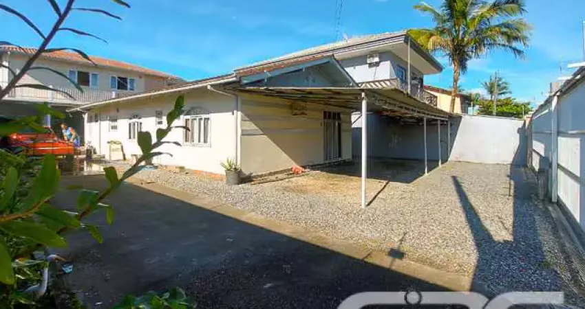 Casa | Joinville | Jardim Iririú