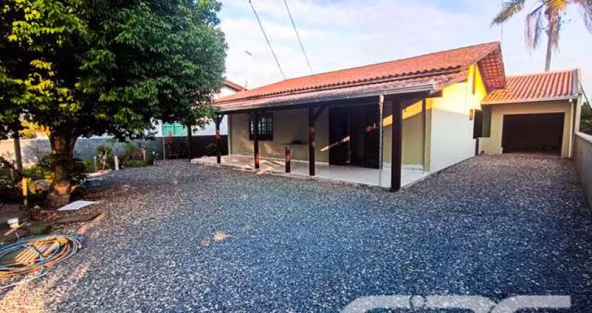 Casa | Balneário Barra do Sul | Centro