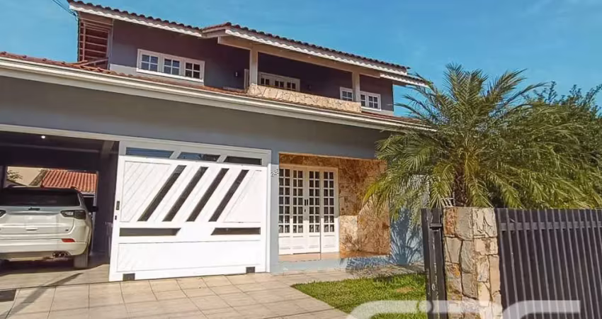 Casa com 5 quartos à venda na Voluntários da Patria, 223, Itaum, Joinville