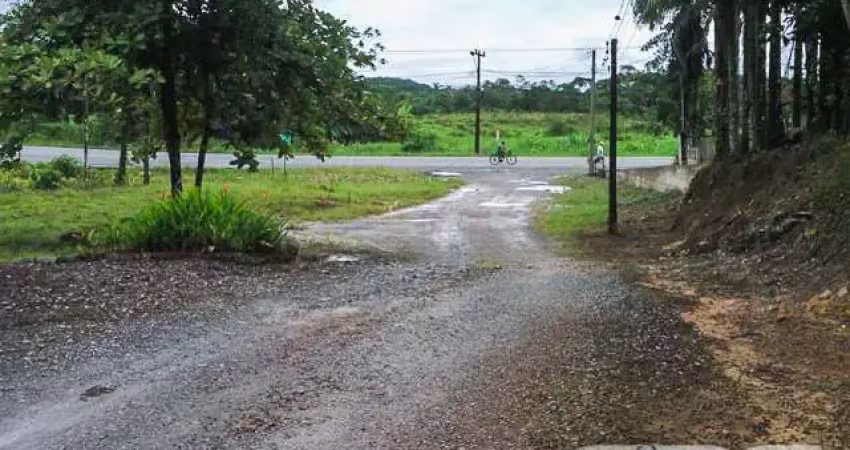 Terreno à venda na Rua Quinze de Novembro, 215, Vila Nova, Joinville