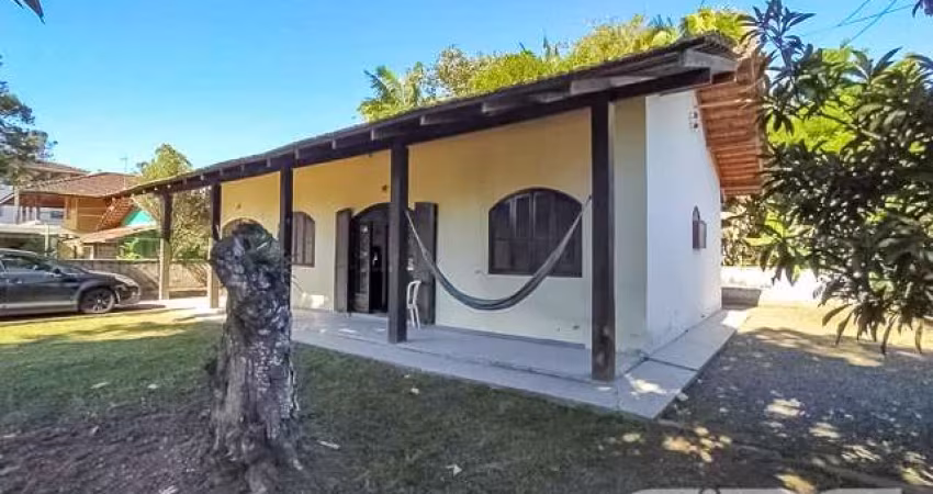 Casa | Balneário Barra do Sul | Costeira