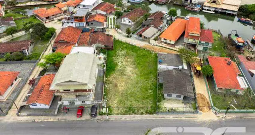 Terreno à venda na Amândio Cabral, 1273, Centro, Balneário Barra do Sul