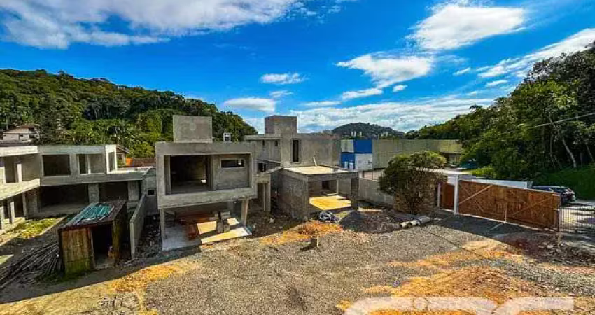 Casa em condomínio fechado com 3 quartos à venda na Rua Quinze de Novembro, Glória, Joinville