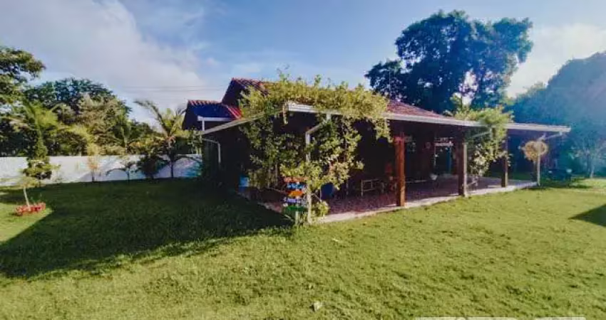 Chácara / sítio com 3 quartos à venda na Perequê, 1045, Pinheiros, Balneário Barra do Sul