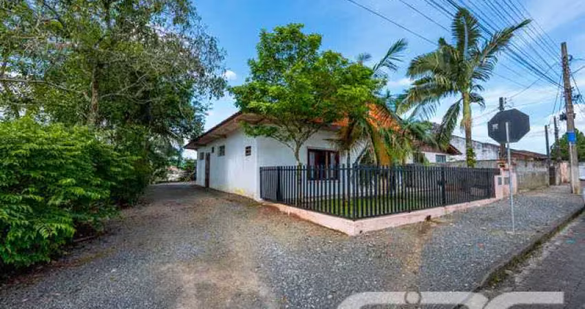 Casa com 4 quartos à venda na Rua Minas Gerais, 1118, Nova Brasília, Joinville