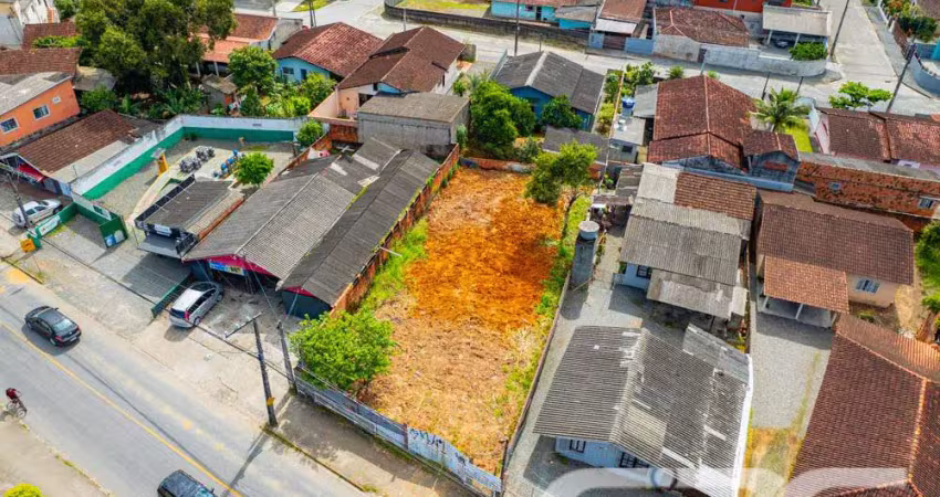 Terreno à venda na Rua Fátima, 1267, Jarivatuba, Joinville