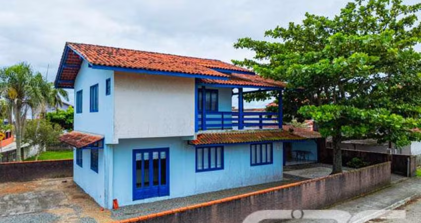 Casa | Balneário Barra do Sul | Centro