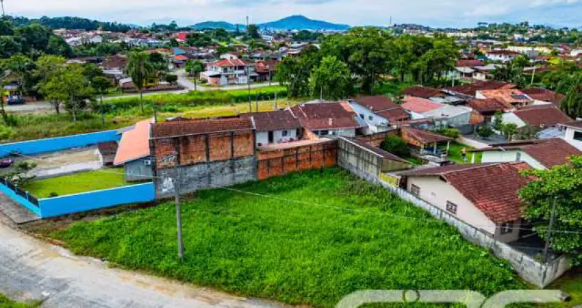 Terreno à venda na Rua Monsenhor Gercino, 3, João Costa, Joinville