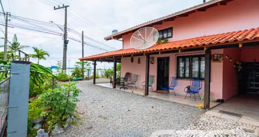 Casa com 2 quartos à venda na Jaraguá do Sul, 2039, Costeira, Balneário Barra do Sul