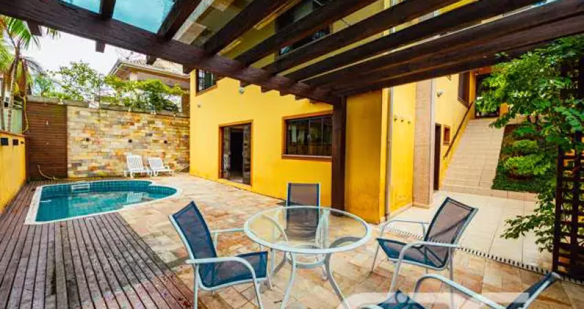 Casa com 4 quartos à venda na Rua Almirante Jaceguay, 533, Costa e Silva, Joinville