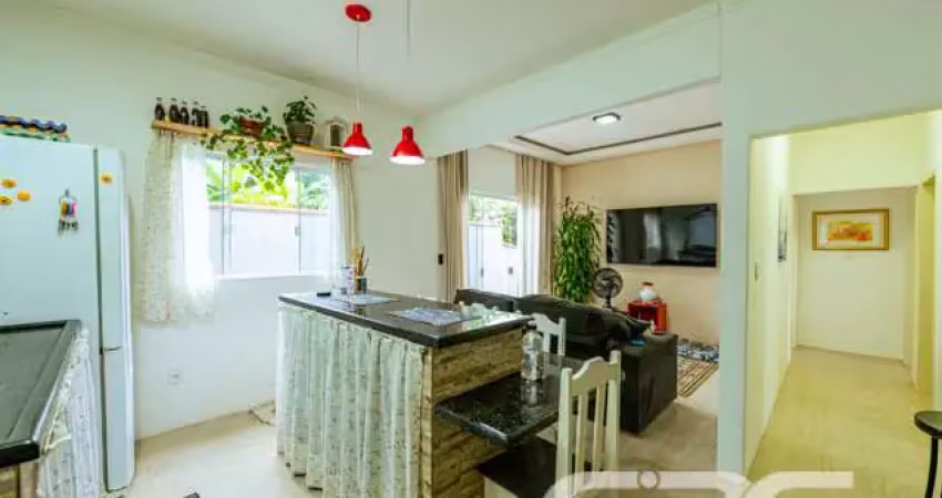 Casa com 3 quartos à venda na Voluntários da Patria, 165, Itaum, Joinville