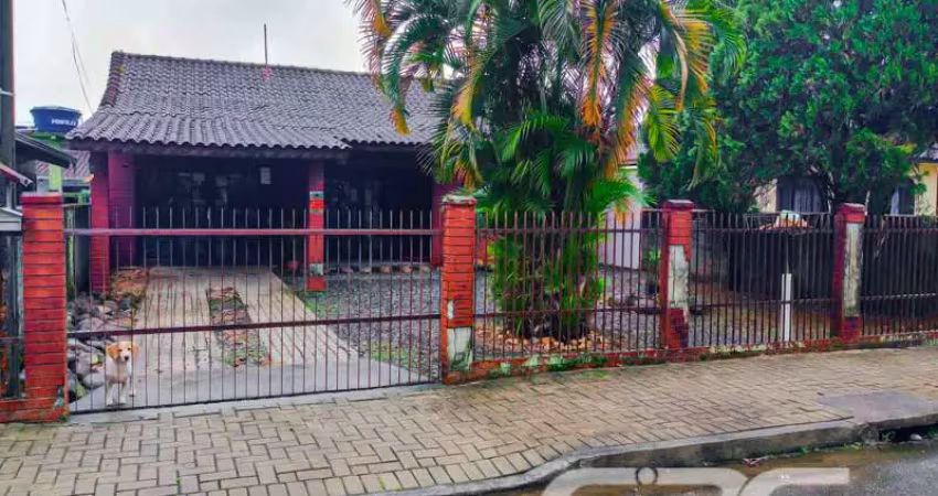 Casa com 4 quartos à venda na Rua Tuiuti, 273, Aventureiro, Joinville