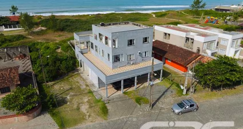 Casa | Balneário Barra do Sul | Salinas | Quartos 10