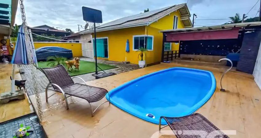 Casa com 3 quartos à venda na Boehmerwaldt, 324, Parque Guarani, Joinville