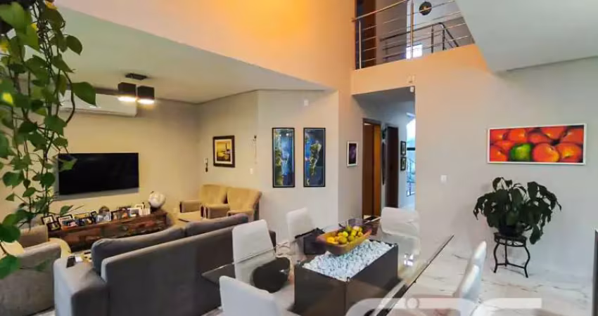 Casa com 4 quartos à venda na Rua Santa Catarina, 1012, Floresta, Joinville