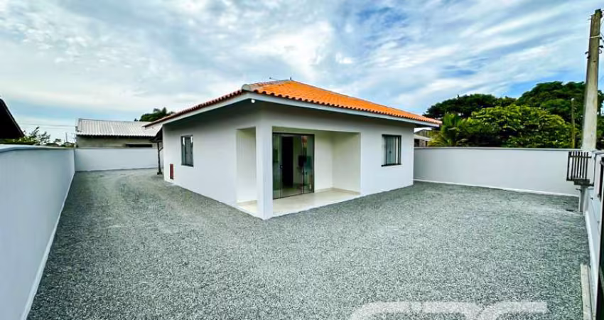 Casa | Balneário Barra do Sul | Salinas
