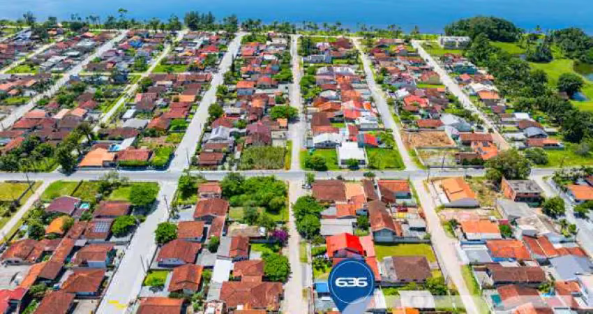 Casa com 2 quartos à venda na Perequê, 375, Pinheiros, Balneário Barra do Sul