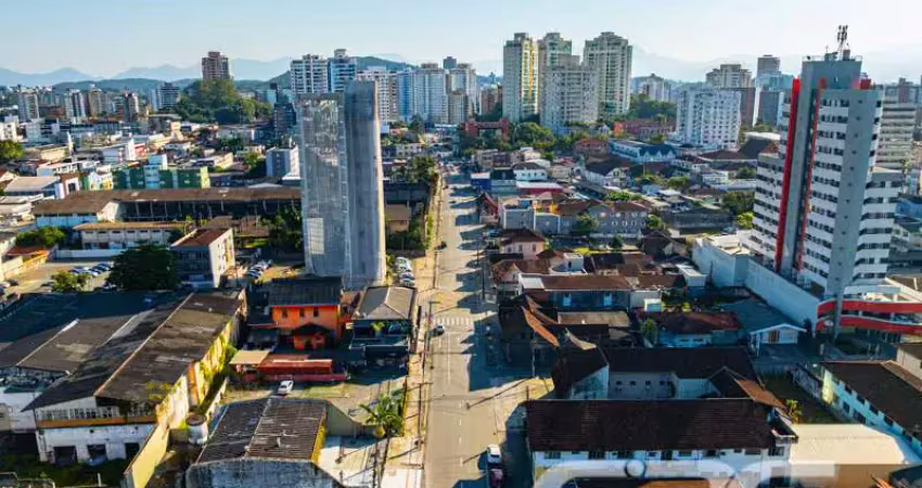 Casa comercial à venda na Rua Visconde de Taunay, 250, Centro, Joinville