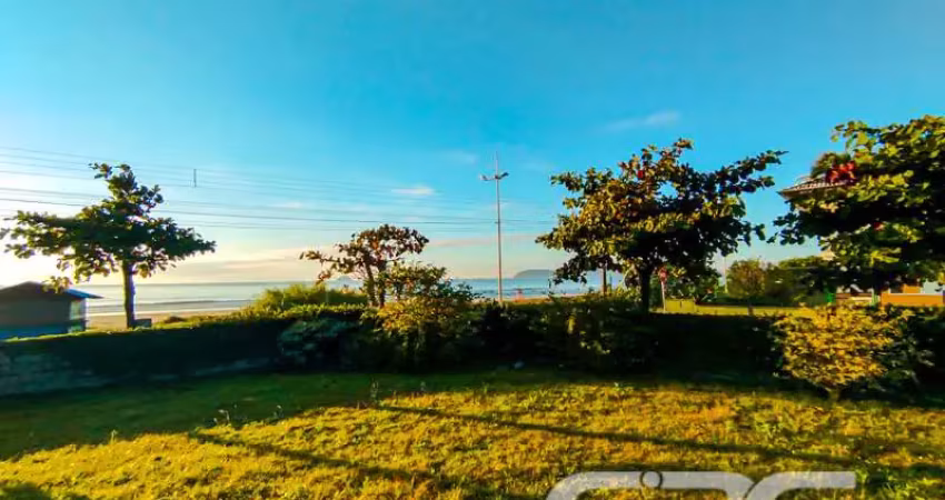 Terreno à venda na Avenida Jaime Ernesto de Oliveira, 635, Ubatuba, São Francisco do Sul