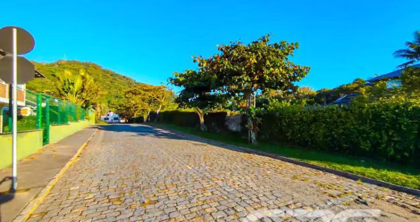 Terreno à venda na Rua Itaguassu, 635, Ubatuba, São Francisco do Sul