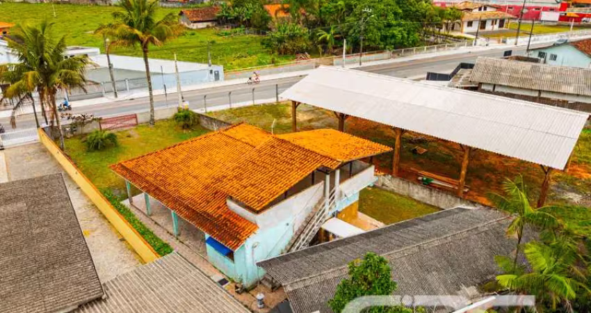 Casa com 3 quartos à venda na Amândio Cabral, 393, Centro, Balneário Barra do Sul