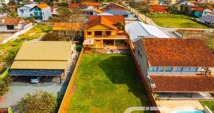 Casa com 9 quartos à venda na Nereu Ramos, 463, Salinas, Balneário Barra do Sul
