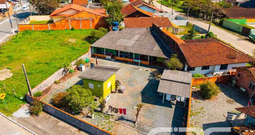 Casa com 4 quartos à venda na Jaraguá do Sul, 532, Costeira, Balneário Barra do Sul