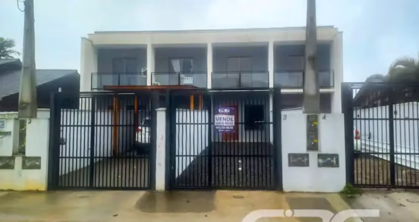 Casa com 2 quartos à venda na Avenida Paulo Schroeder, Petrópolis, Joinville