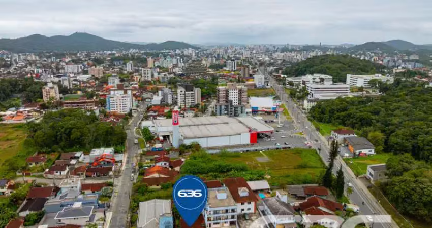 Casa com 3 quartos à venda na Rua Tenente Antônio João, 60, Bom Retiro, Joinville